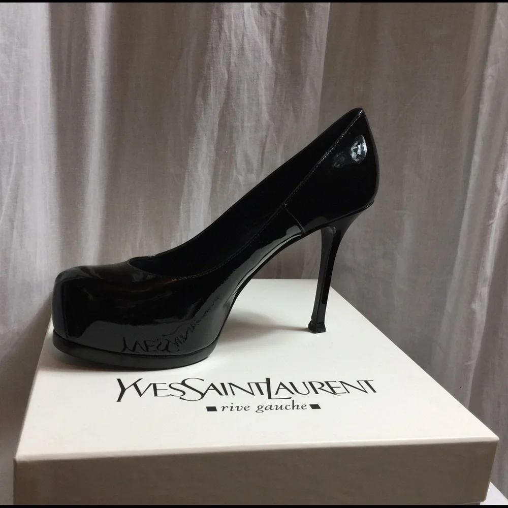 YSL Saint Laurent Black Patent Tribute Pumps 8. - Picture 2 of 10